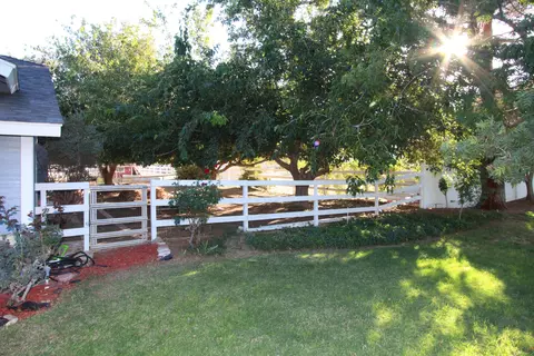 7638 Freestone Ln, Littlerock, CA 93543 photo 8