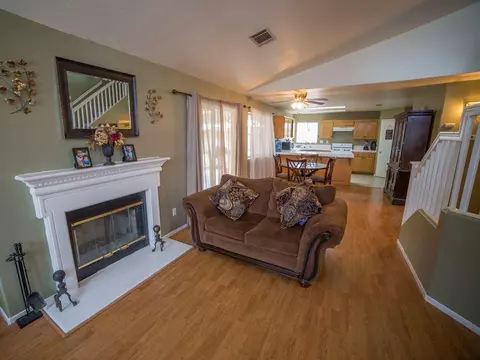 37552 56th St E, Palmdale, CA 93552 photo 7