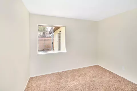 45754 Fig Ave, Lancaster, CA 93534 photo 14