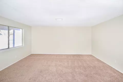 45754 Fig Ave, Lancaster, CA 93534 photo 4