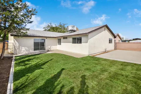 45754 Fig Ave, Lancaster, CA 93534 photo 19