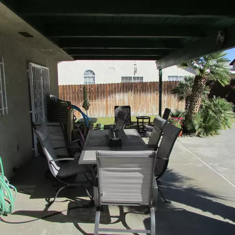 618 Ivyton St E, Lancaster, CA 93535 photo 18