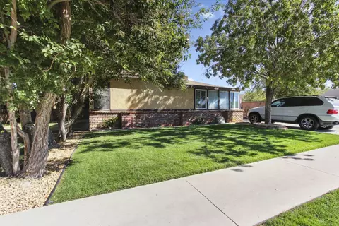 44420 Date Ave, Lancaster, CA 93534 photo 3
