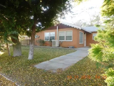 8758 Avenue J E, Lancaster, CA 93535 photo 2