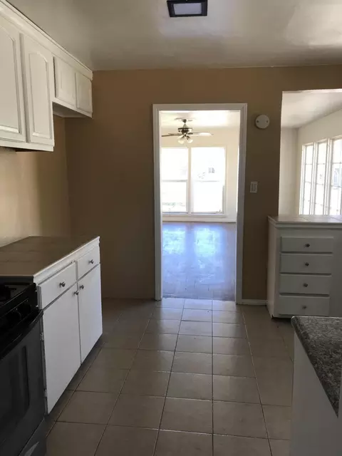 44514 Date Ave, Lancaster, CA 93534 photo 8
