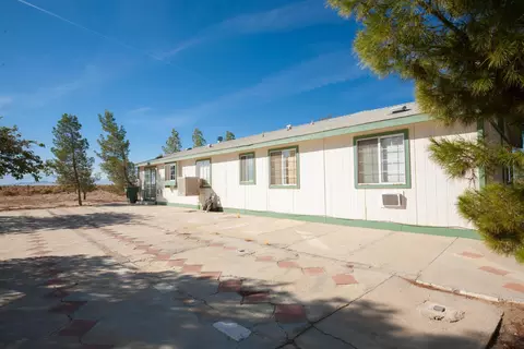 13315 Avenue E8 E, Lancaster, CA 93535 photo 6