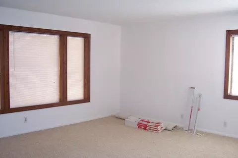 8762 Avenue J E, Lancaster, CA 93535 photo 7