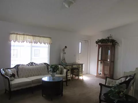 45465 25th St E #SPC 201, Lancaster, CA 93535 photo 5