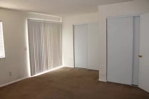 38710 10th St E #26, Palmdale, CA 93550 photo 10