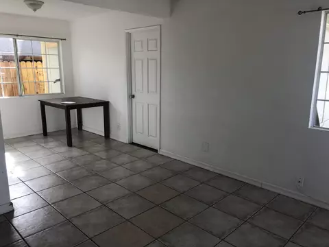 38932 9th St E, Palmdale, CA 93550 photo 3