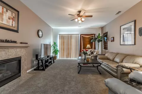 5652 Vahan Ct, Lancaster, CA 93536 photo 18