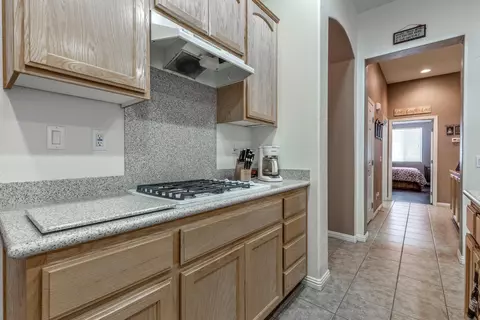 5652 Vahan Ct, Lancaster, CA 93536 photo 13