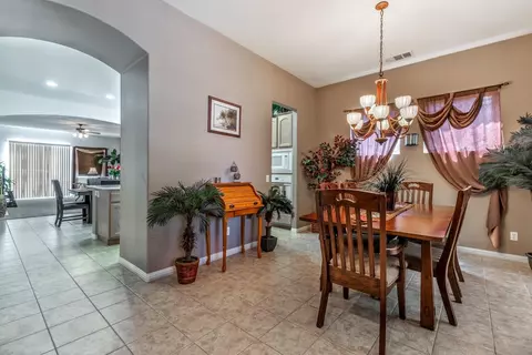 5652 Vahan Ct, Lancaster, CA 93536 photo 10