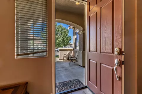 5652 Vahan Ct, Lancaster, CA 93536 photo 6