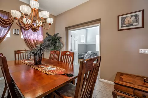 5652 Vahan Ct, Lancaster, CA 93536 photo 9