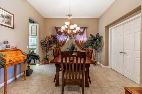 5652 Vahan Ct, Lancaster, CA 93536 photo 7