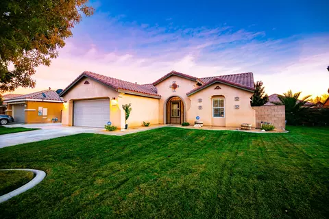 3022 Norberry St, Lancaster, CA 93535 photo 3