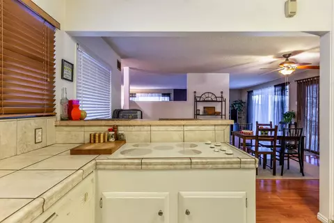 1118 Avenue J1 E, Lancaster, CA 93535 photo 18