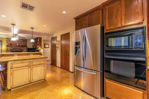 2808 Gus Ct, Lancaster, CA 93536 photo 17