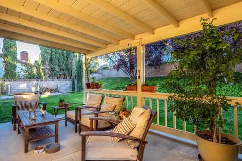 2808 Gus Ct, Lancaster, CA 93536 photo 9