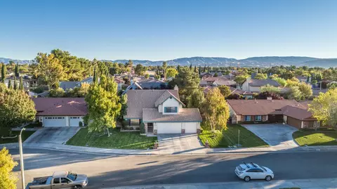 2808 Gus Ct, Lancaster, CA 93536 photo 4