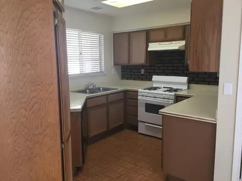 44925 16th St E, Lancaster, CA 93535 photo 10