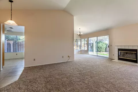 44536 Avenida Del Sol, Lancaster, CA 93535 photo 16