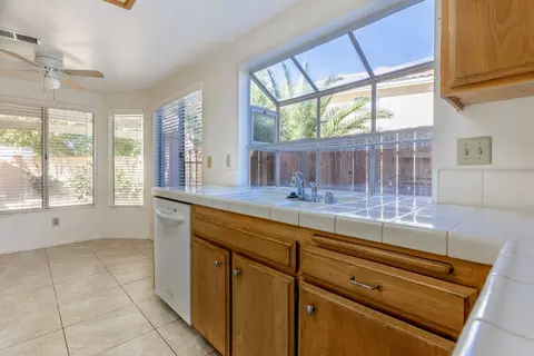 44536 Avenida Del Sol, Lancaster, CA 93535 photo 11