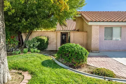 44536 Avenida Del Sol, Lancaster, CA 93535 photo 3