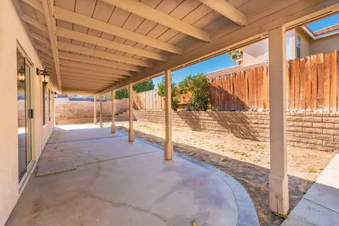 40027 Denham Dr, Palmdale, CA 93551 photo 24