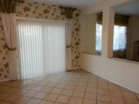 44028 27th St E, Lancaster, CA 93535 photo 6