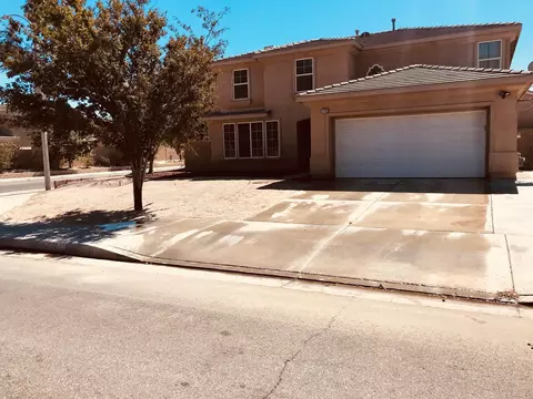 2732 Newgrove St E, Lancaster, CA 93535 photo 1