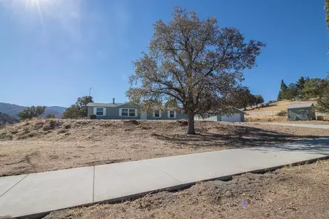 18351 Mountain Climber Way, Tehachapi, CA 93561 photo 3