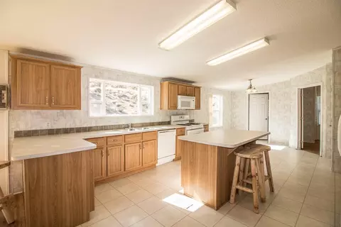 18351 Mountain Climber Way, Tehachapi, CA 93561 photo 28