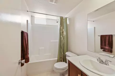43023 Bale Ct, Lancaster, CA 93535 photo 7