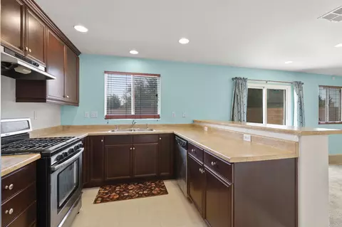43023 Bale Ct, Lancaster, CA 93535 photo 6
