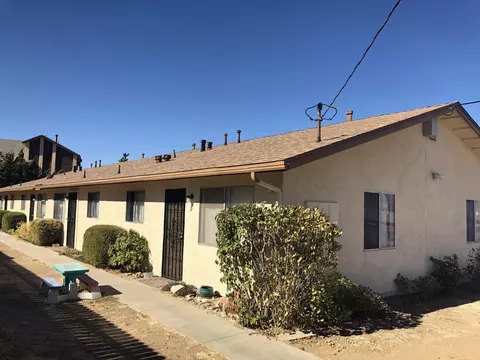 21100 Mission St, Tehachapi, CA 93561 photo 4