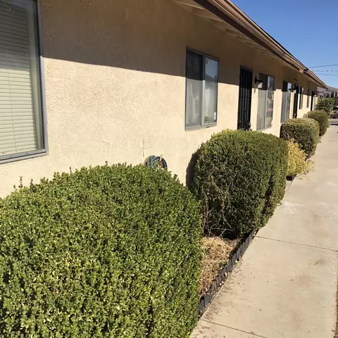 21100 Mission St, Tehachapi, CA 93561 photo 3