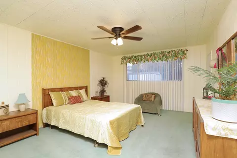 44244 3rd St E, Lancaster, CA 93535 photo 3