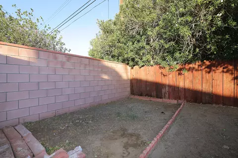 44244 3rd St E, Lancaster, CA 93535 photo 27