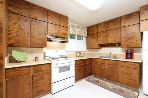 44244 3rd St E, Lancaster, CA 93535 photo 10