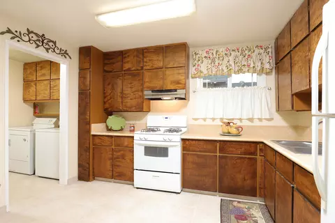 44244 3rd St E, Lancaster, CA 93535 photo 8