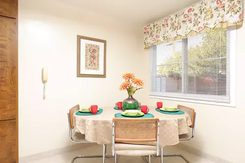 44244 3rd St E, Lancaster, CA 93535 photo 7