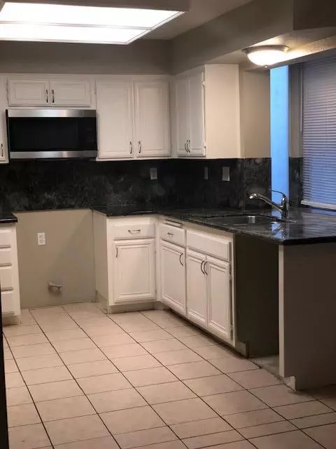 2312 Avenue R3 Ave E, Palmdale, CA 93550 photo 3