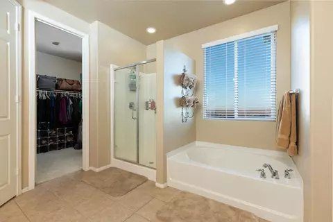 6927 Archail Ct, Palmdale, CA 93552 photo 13