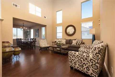 6927 Archail Ct, Palmdale, CA 93552 photo 3