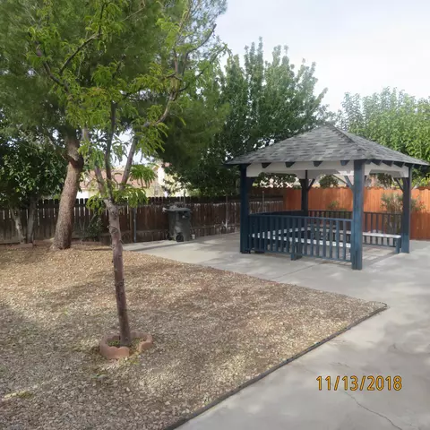 36901 Hampton Ct, Palmdale, CA 93552 photo 10