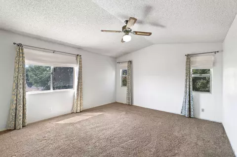 43943 Fallon Dr, Lancaster, CA 93535 photo 14