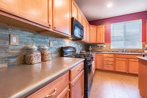 3211 Albret St, Lancaster, CA 93536 photo 14