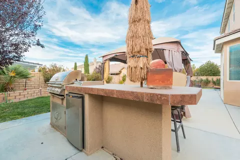 3211 Albret St, Lancaster, CA 93536 photo 43